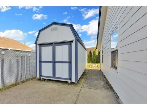 1931 Bonnie Lane Springfield OR 97477