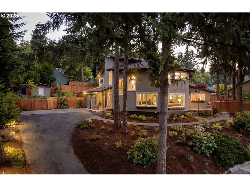 2466 Panorama Drive Eugene OR 97405