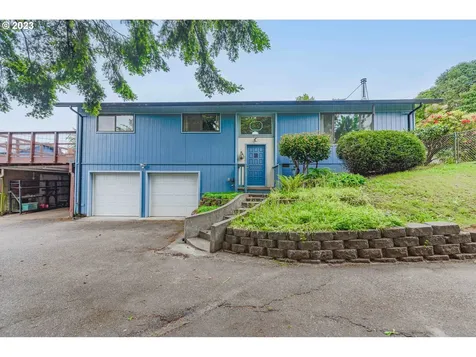93702 Bay Park Lane Coos Bay OR 97420