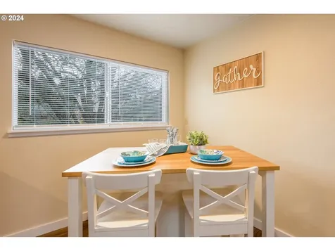 6732 SW Galley Avenue Lincoln City OR 97367