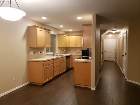 13618 Gaffney Lane Oregon City OR 97045