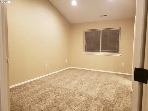 13618 Gaffney Lane Oregon City OR 97045