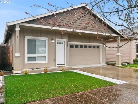 2757 28th Place Forest Grove OR 97116