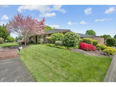32600 Sw Lake Point Court Wilsonville OR 97070