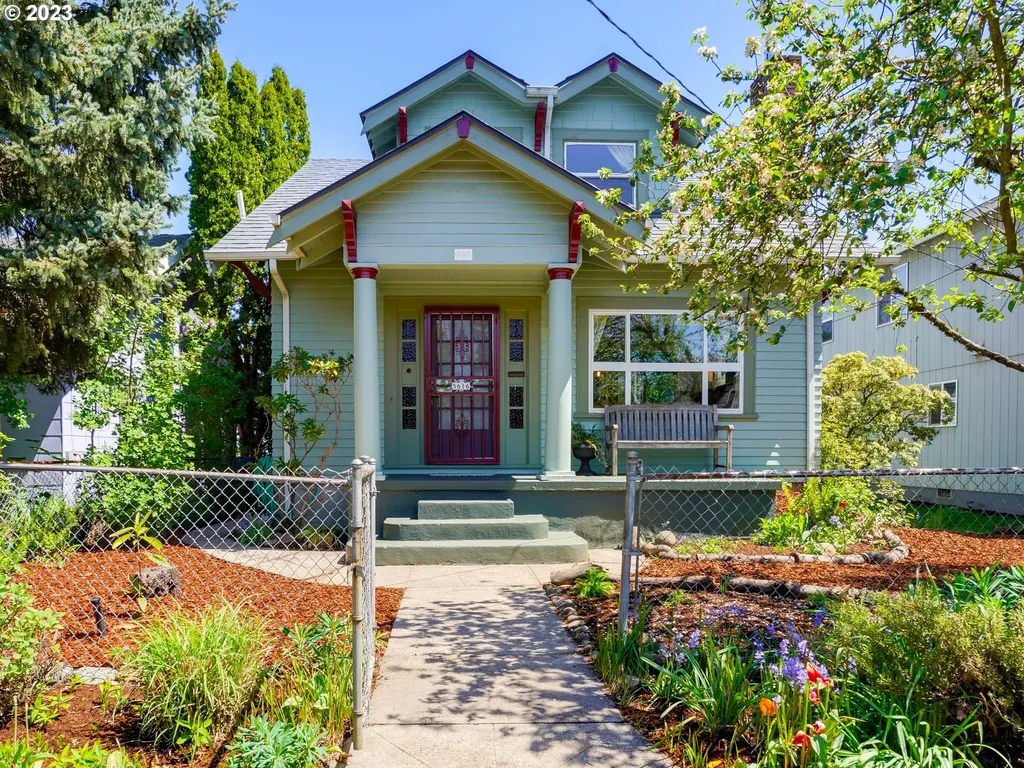 5616 Se 66th Avenue Portland OR 97206