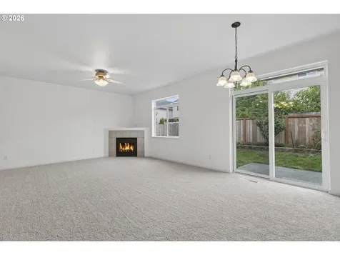 2718 NW 117th Circle Vancouver WA 98685