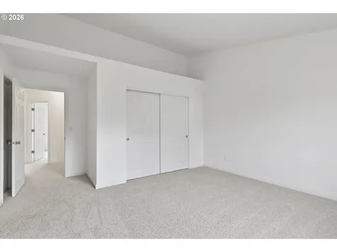 2718 NW 117th Circle Vancouver WA 98685