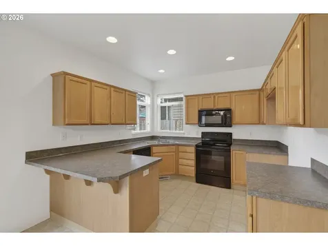 2718 NW 117th Circle Vancouver WA 98685