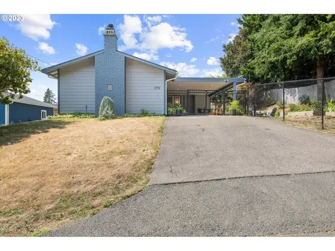 1771 8th Street Astoria OR 97103