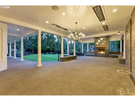 1415 S Military Road Portland OR 97219