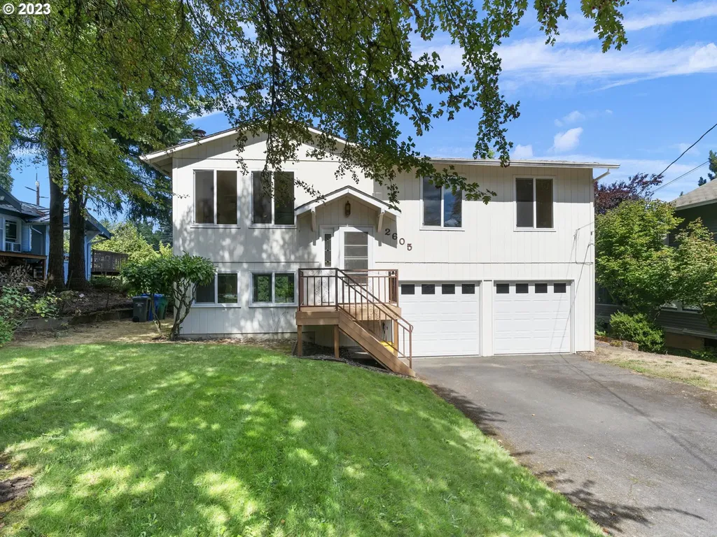 2605 Sw Hume Street Portland OR 97219