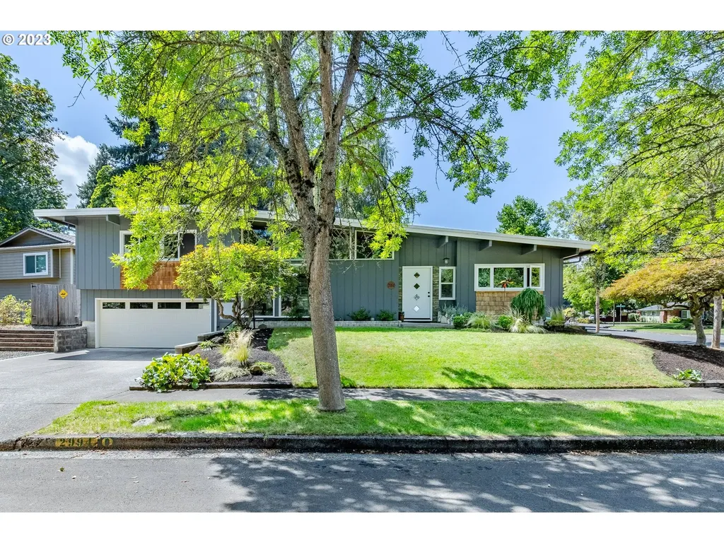 2994 Lenox Road Eugene OR 97404