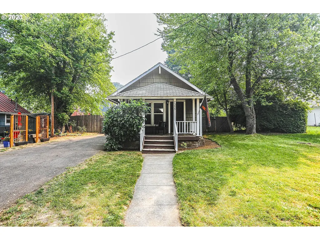 7255 4th Street Mt Hood Prkdl OR 97041