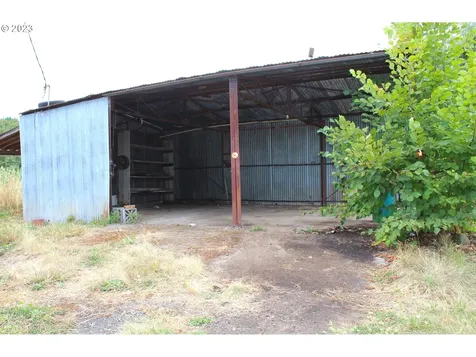 56331 Turley Road Warren OR 97053