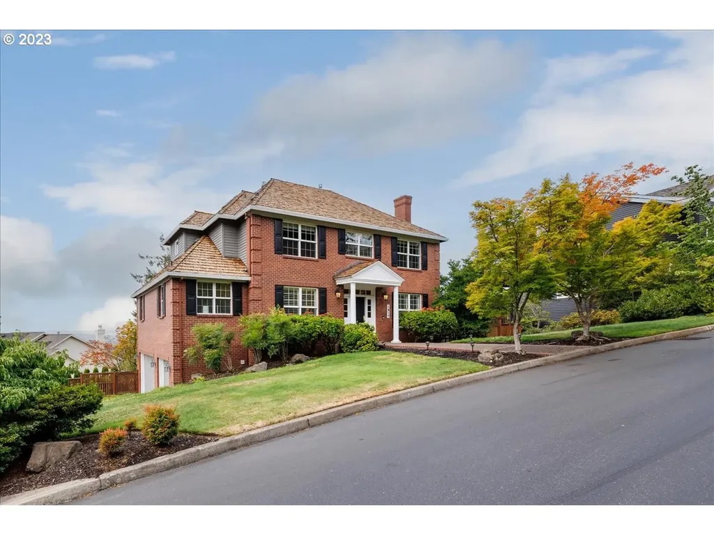 1817 Nw Cedar Ridge Drive Portland OR 97229