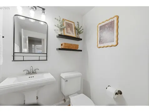 15655 SW Greenfield Drive Portland OR 97224