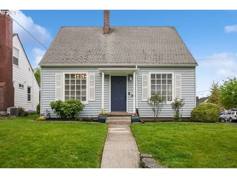 8115 N Peninsular Avenue Portland OR 97217