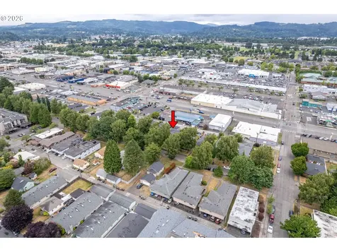 1034 16th Avenue Longview WA 98632