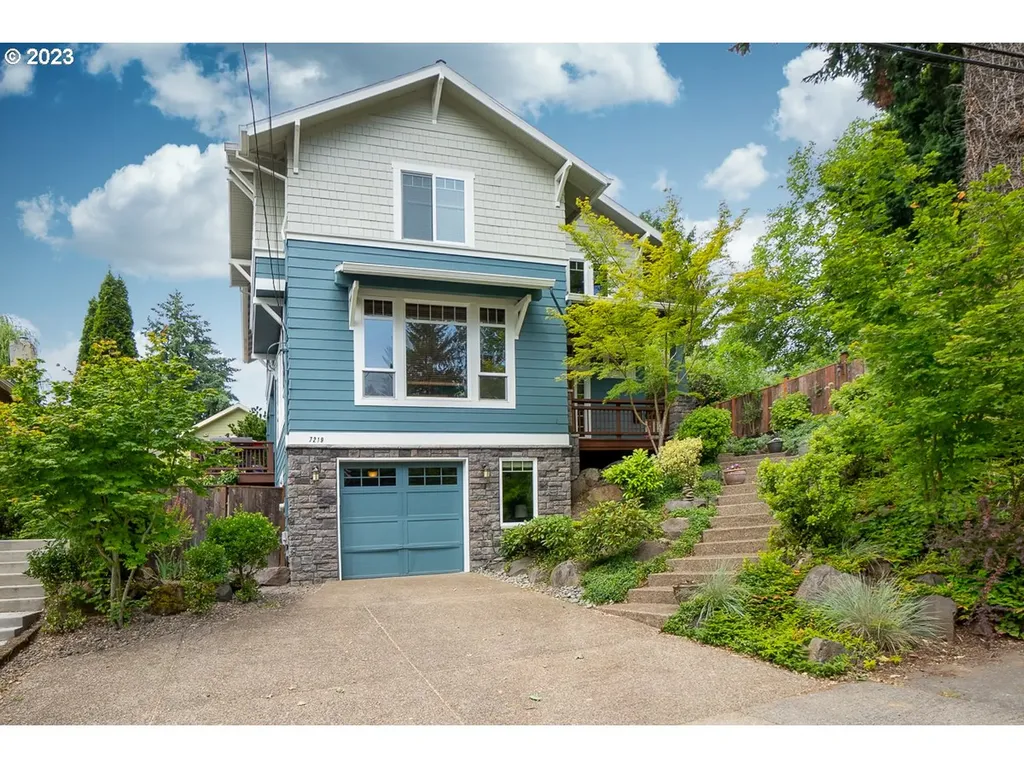 7219 Sw Capitol Highway Portland OR 97219