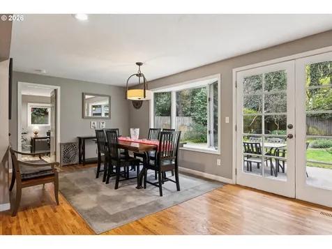 19113 Terry Avenue Lake Oswego OR 97035