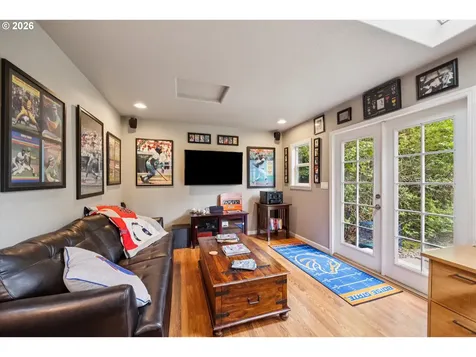 19113 Terry Avenue Lake Oswego OR 97035