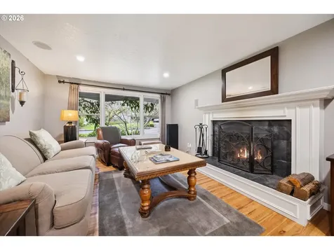 19113 Terry Avenue Lake Oswego OR 97035