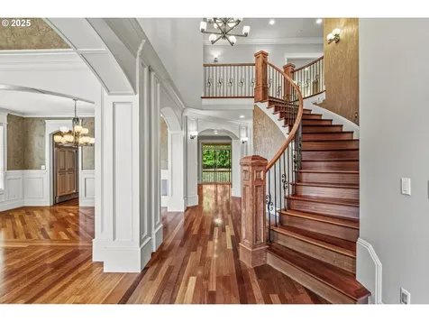 135 N 50th Avenue Longview WA 98632
