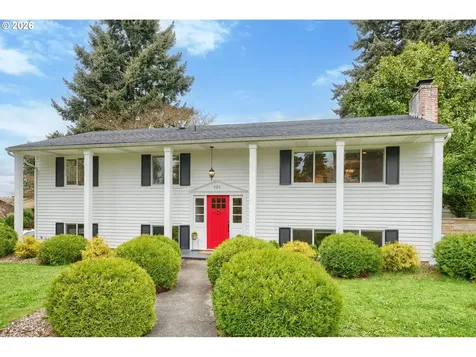 909 NW 49th Street Vancouver WA 98663