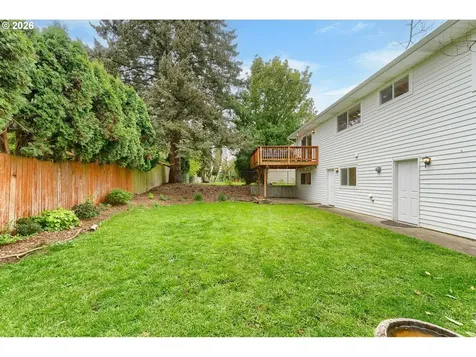 909 NW 49th Street Vancouver WA 98663