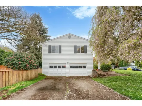 909 NW 49th Street Vancouver WA 98663