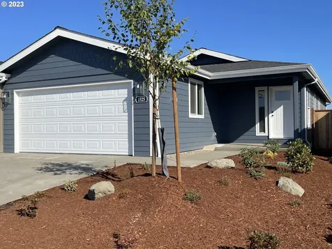 1525 53rd Street Florence OR 97439