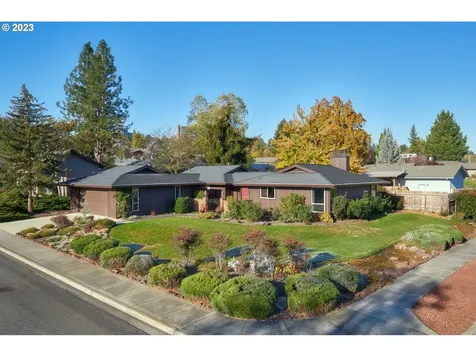 2787 Jessica Circle Medford OR 97504