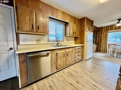 90973 Matthew Lane Coos Bay OR 97420