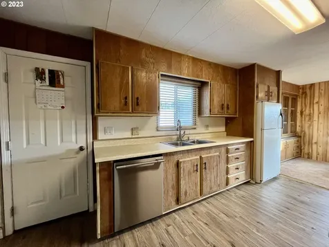 90973 Matthew Lane Coos Bay OR 97420