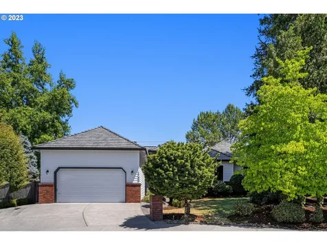 1792 SE 28th Court Gresham OR 97080