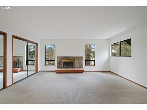 5845 Ridgetop Court Lake Oswego OR 97035