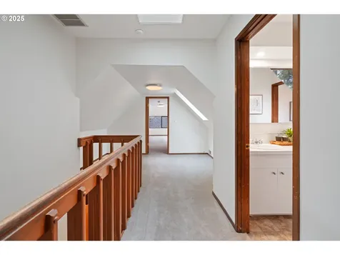 5845 Ridgetop Court Lake Oswego OR 97035