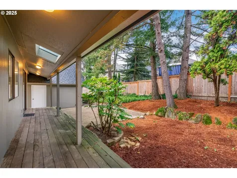 5845 Ridgetop Court Lake Oswego OR 97035