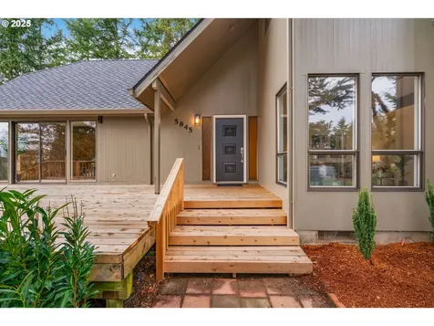 5845 Ridgetop Court Lake Oswego OR 97035