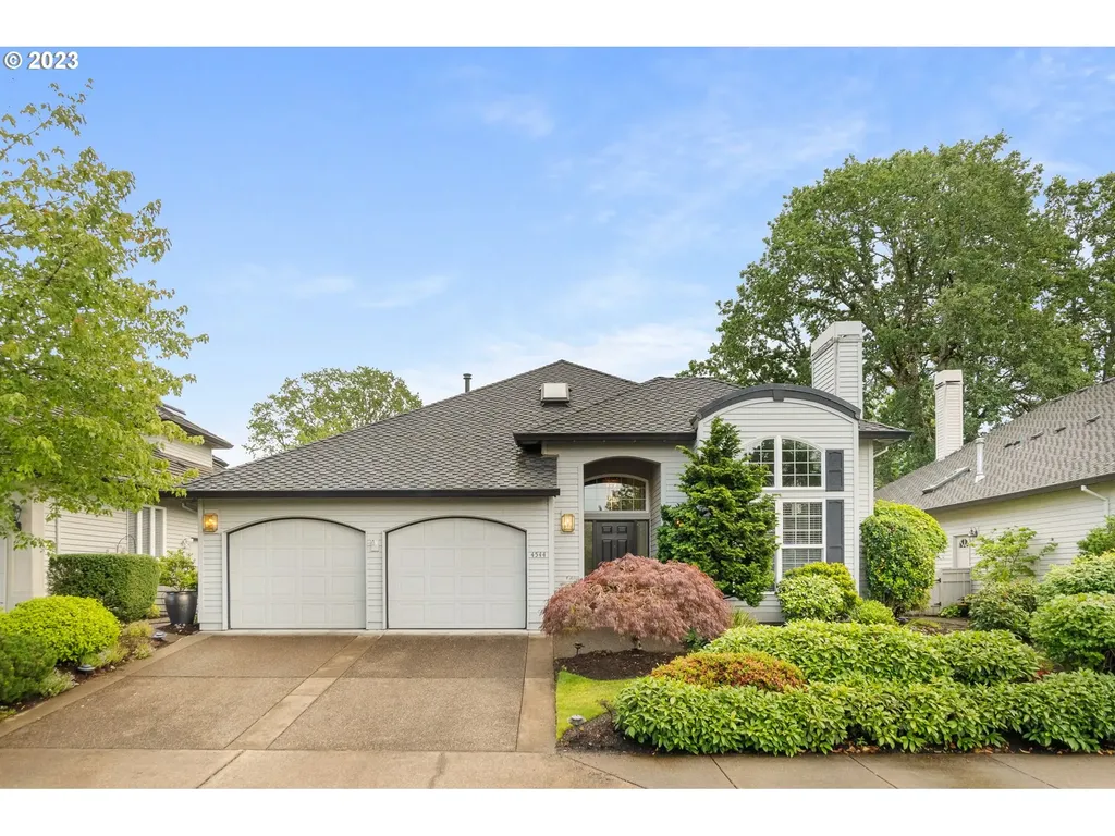 4544 Nw Tamoshanter Way Portland OR 97229