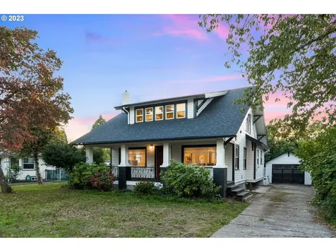 2709 Se 71st Avenue Portland OR 97206