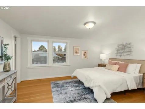 2709 Se 71st Avenue Portland OR 97206