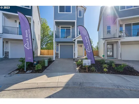 1458 N Steiwer Lane Newberg OR 97132