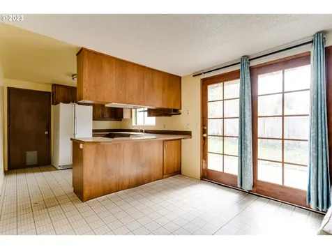 426 Ventura Avenue Eugene OR 97405