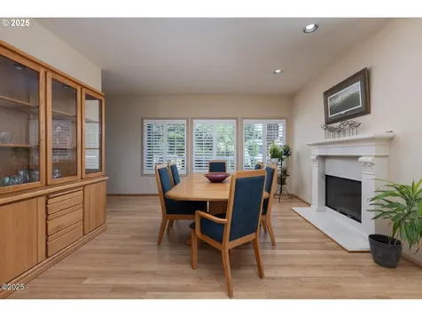 136 SE Larch Street Newport OR 97365