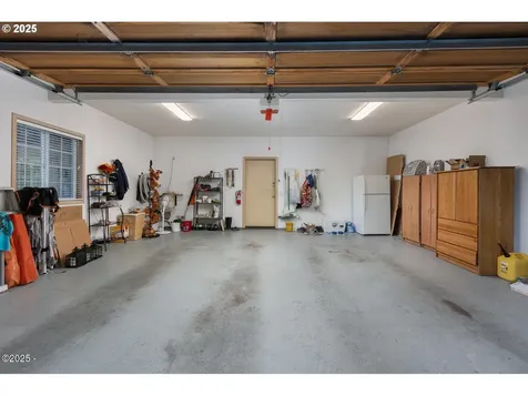 136 SE Larch Street Newport OR 97365