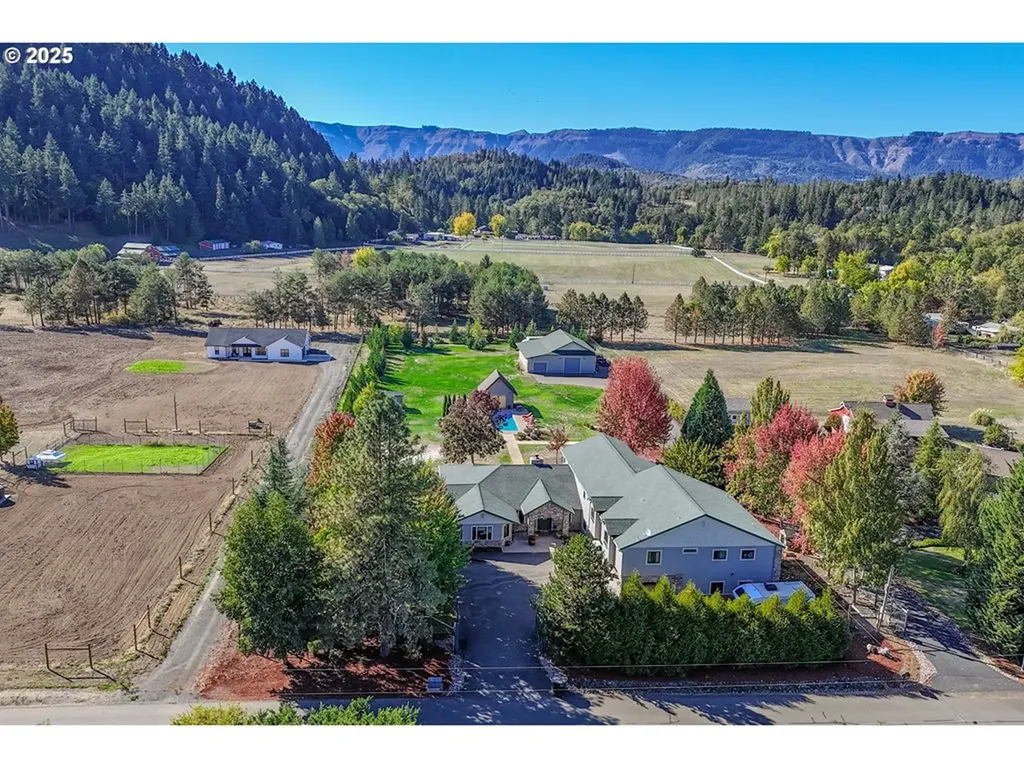 315 Evelyn Street Roseburg OR 97471