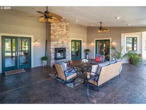 315 Evelyn Street Roseburg OR 97471