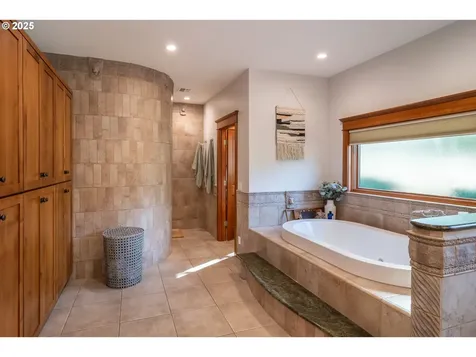 315 Evelyn Street Roseburg OR 97471