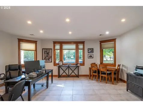 315 Evelyn Street Roseburg OR 97471